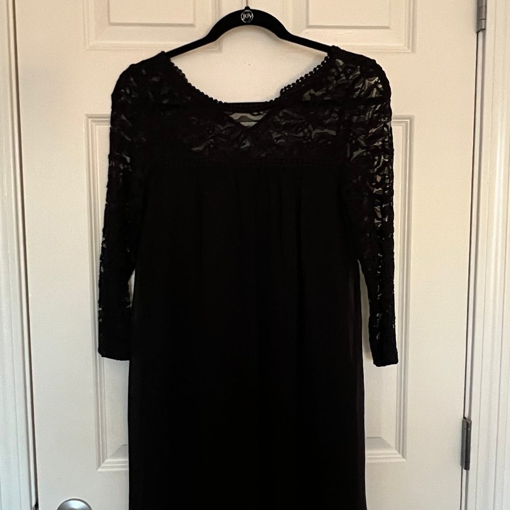 Lace Detail Swing Dress